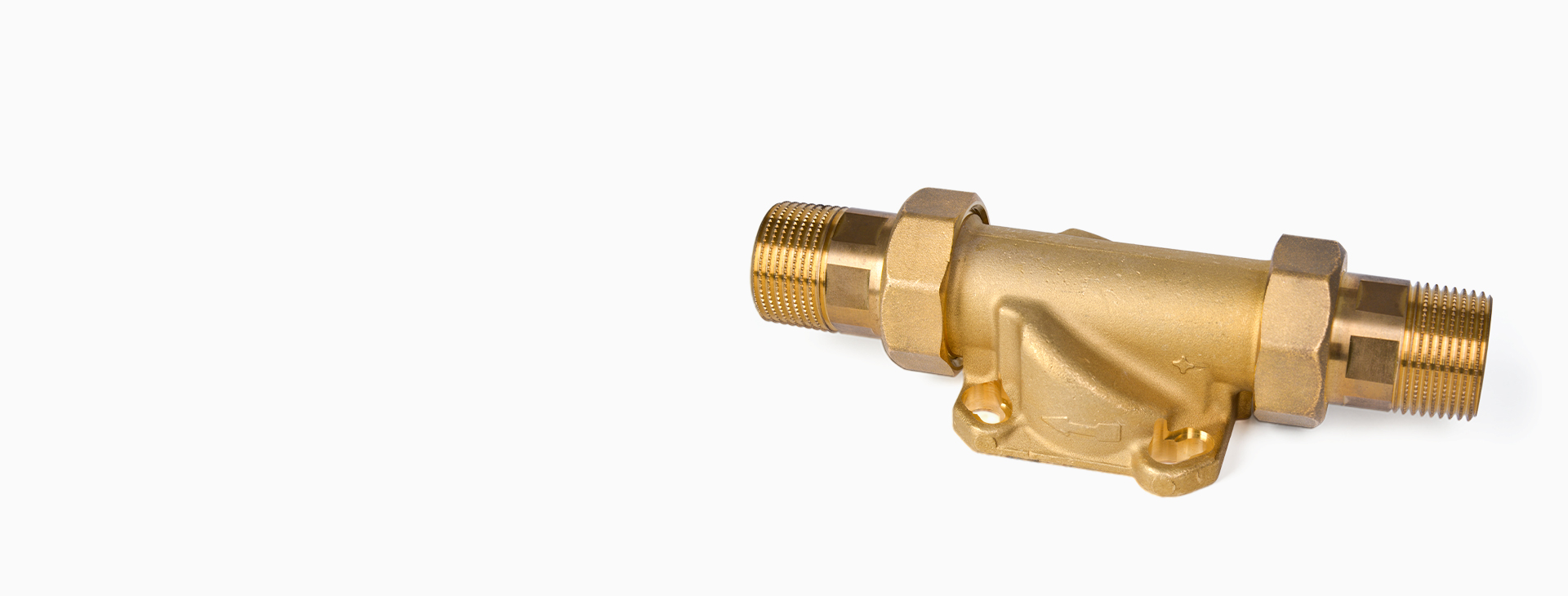 <h4>歐洲高純度銅鑄閥頭<br></h4>
<p>有效抗銹蝕，使用壽命長(zhǎng)，避免水質(zhì)二次污染，保障全家人的飲水健康。</p>