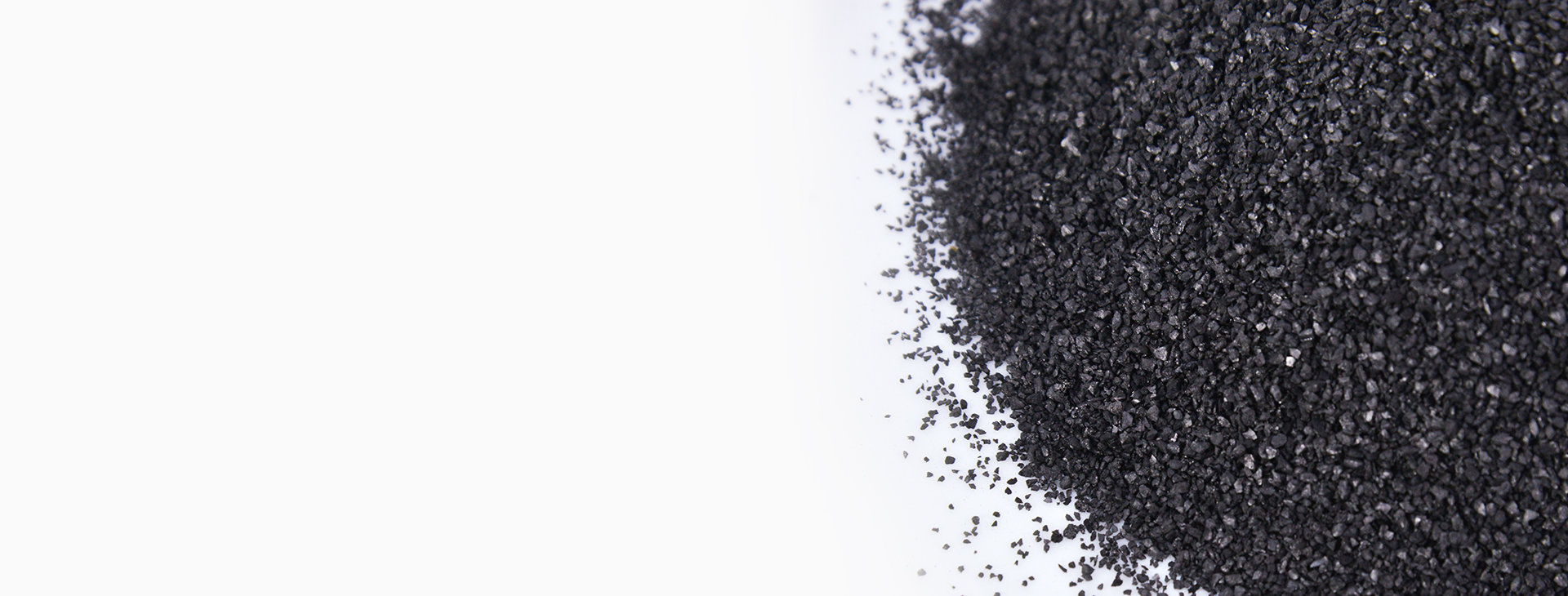 <h4>瑞典JACOBI天然椰殼活性炭<br></h4>
<p>通過NSF/ANSI、AWWA、EN12915-1等權威認證，在去除水體余氯、重金屬、異色異味、有機污染物等方面有著顯著效果。</p>