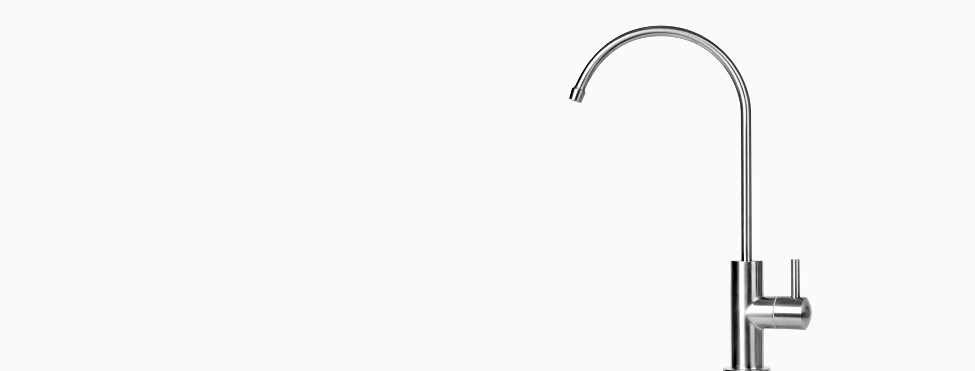 <h4>1.5L/min大流量<br></h4>
<p>大流量出水，8秒即可接滿一杯200ML的水，即濾即飲，無需等待。</p>